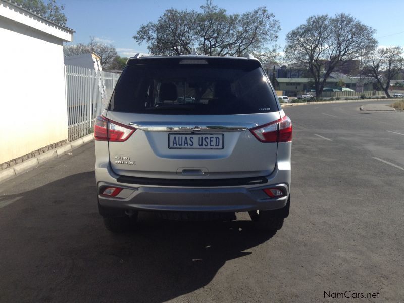 Isuzu MU-X 3.0 Diesel 4x4 Automatic 7 seater in Namibia