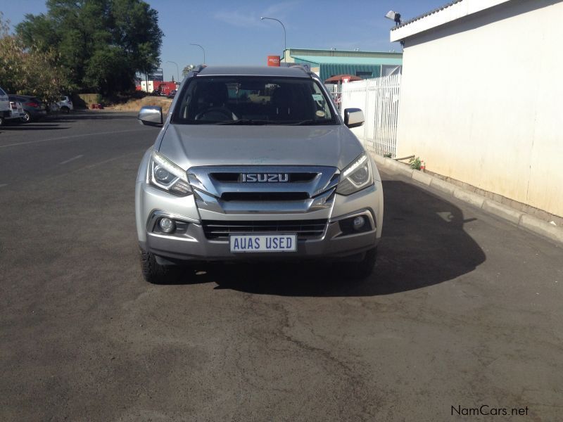 Isuzu MU-X 3.0 Diesel 4x4 Automatic 7 seater in Namibia