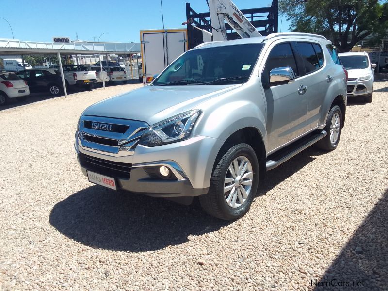 Isuzu MU-X 3.0 TDi 4x4  Auto in Namibia