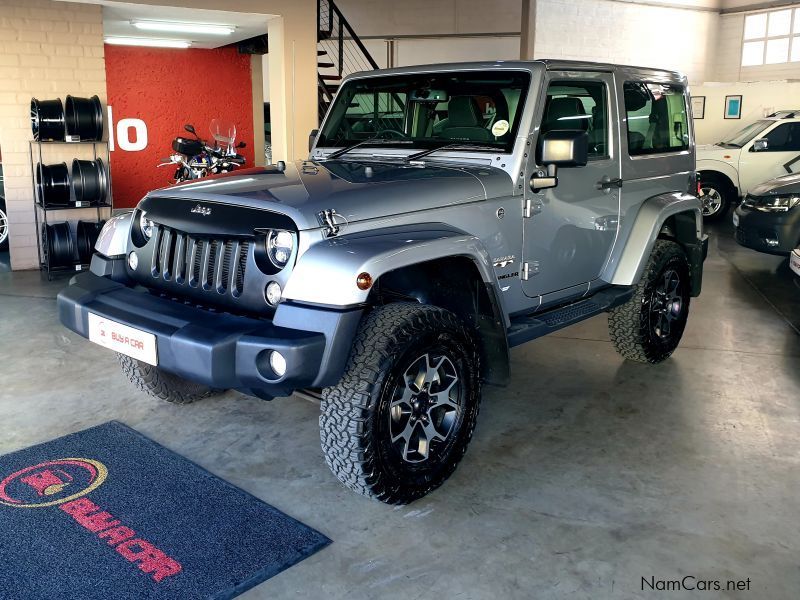 Jeep Wrangler Sahara in Namibia