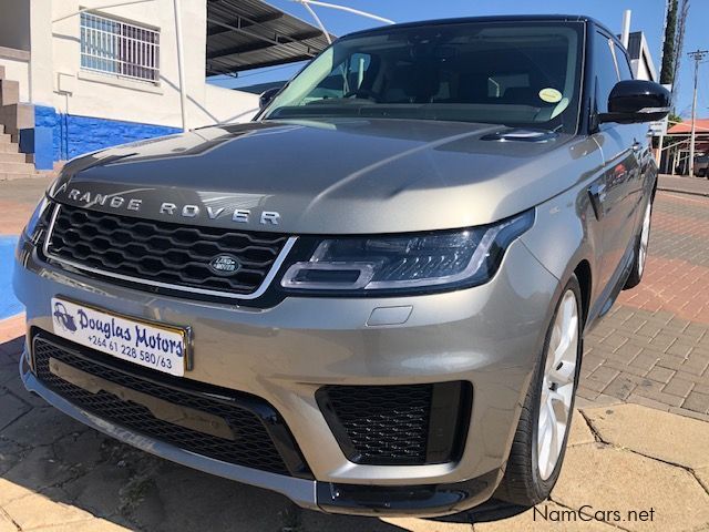 Land Rover Range Rover 3.0 D HSE 225KW in Namibia