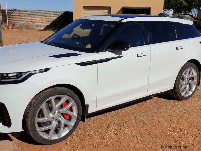 Land Rover Range Rover Velar SV Autobiography 5.0 Supercharghed V8 in Namibia