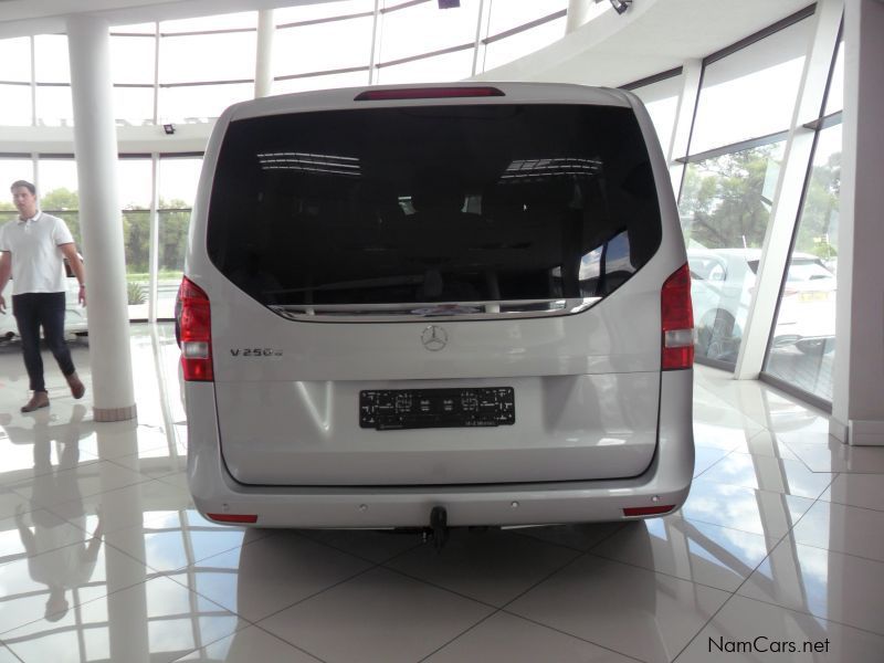 Mercedes-Benz Viano V250 Bluetec A/T 7 seater in Namibia