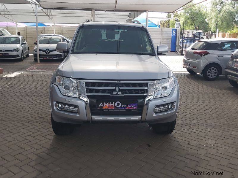 Mitsubishi Pajero LWB in Namibia