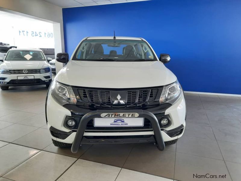 Mitsubishi Triton 2.4 Di-dc Athlete D/C 4x4 AT in Namibia