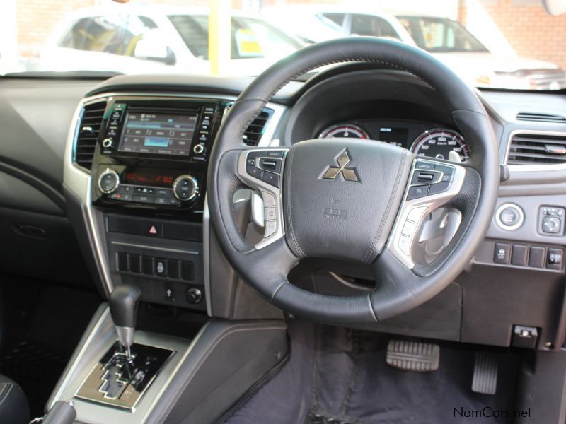 Mitsubishi Triton Supper select 2 in Namibia