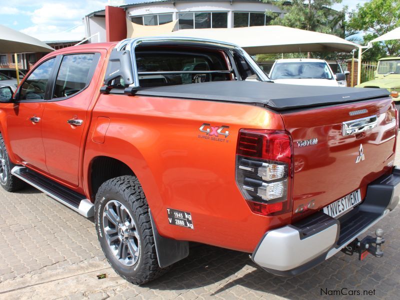 Mitsubishi Triton Supper select 2 in Namibia