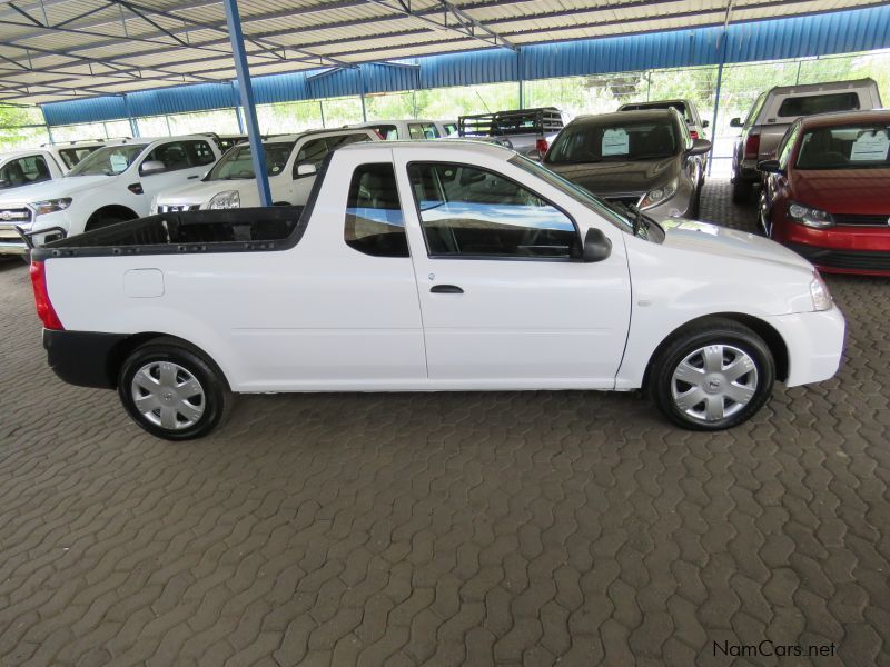Nissan NP 200 A/CON in Namibia
