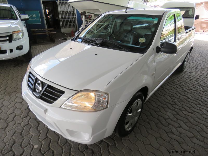 Nissan NP 200 A/CON in Namibia