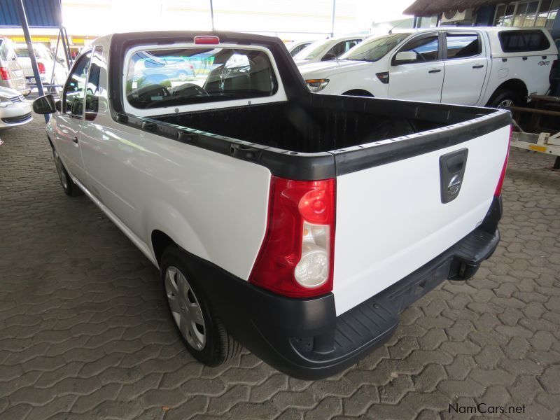 Nissan NP 200 A/CON in Namibia