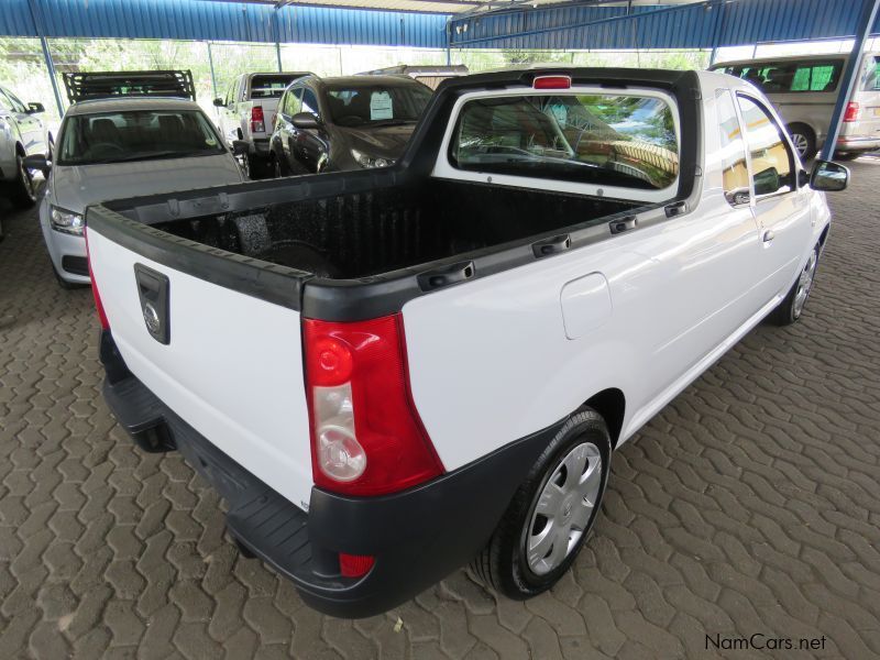 Nissan NP 200 A/CON in Namibia