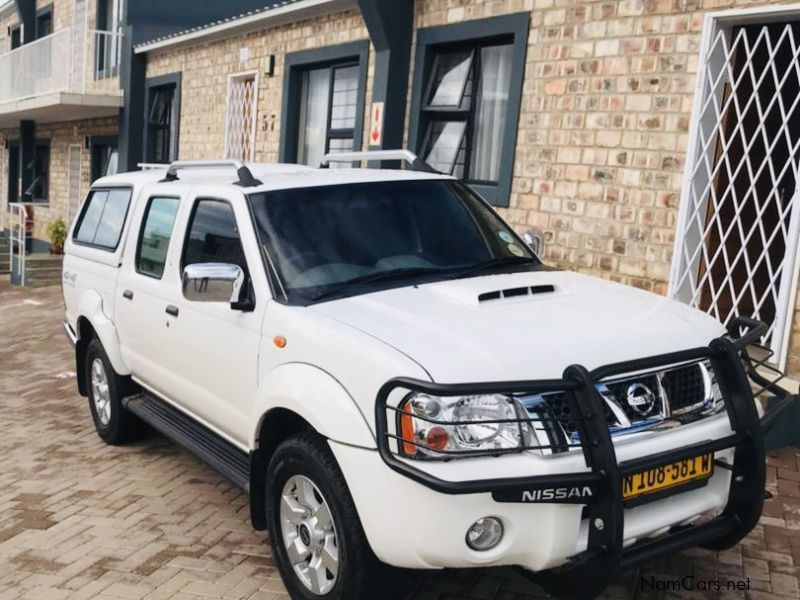 Nissan Np300 4x4 in Namibia