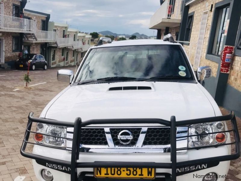 Nissan Np300 4x4 in Namibia