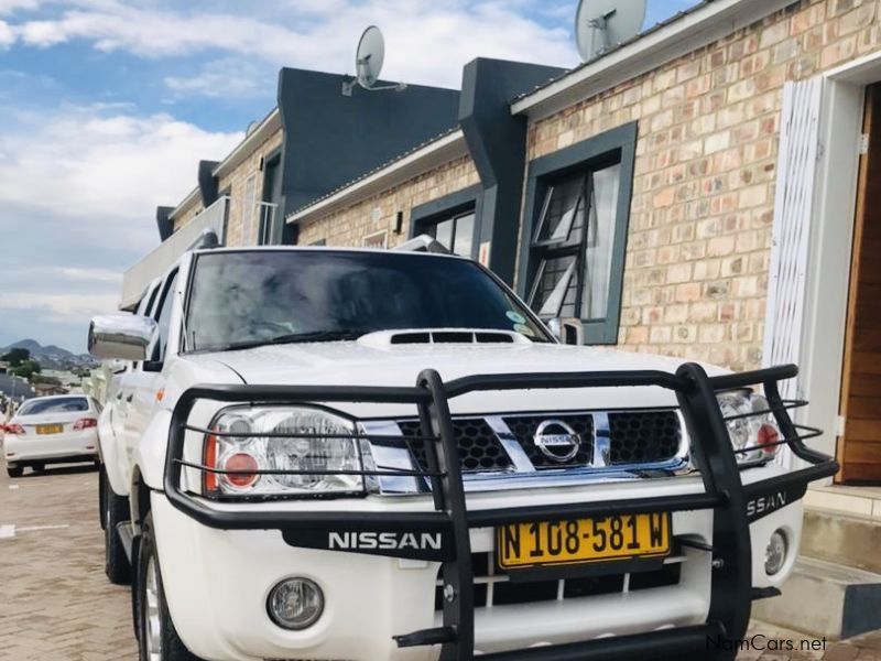 Nissan Np300 4x4 in Namibia