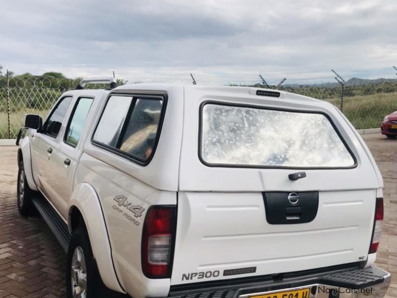 Nissan Np300 4x4 in Namibia