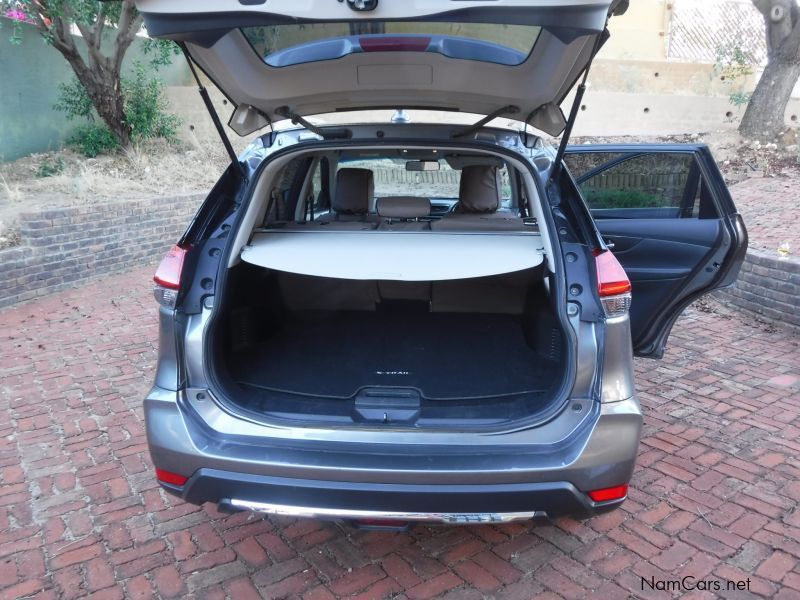 Nissan X-Trail 2,5 Acenta AWD CVT in Namibia