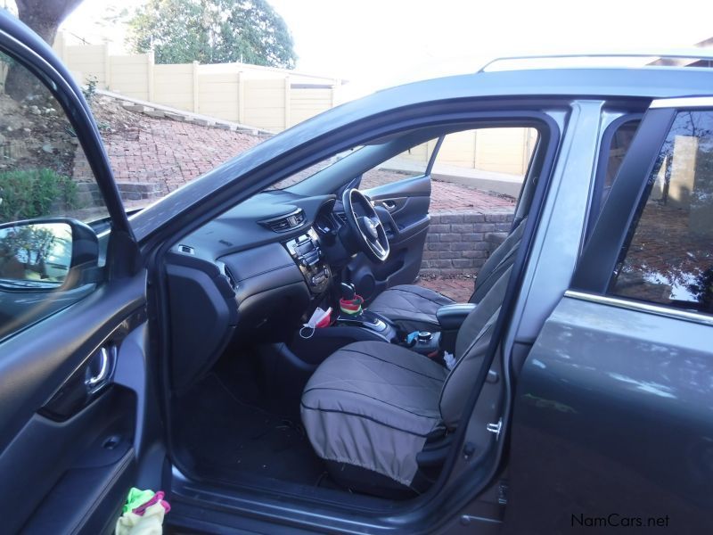 Nissan X-Trail 2,5 Acenta AWD CVT in Namibia