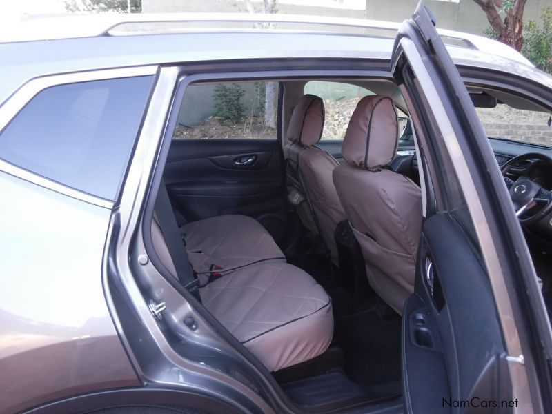 Nissan X-Trail 2,5 Acenta AWD CVT in Namibia