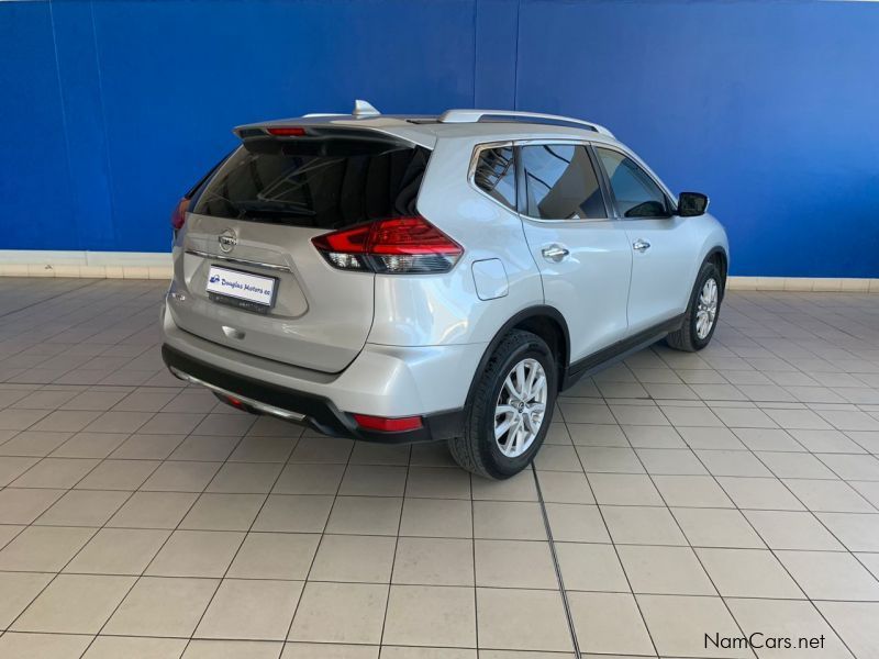 Nissan X Trail 2.5 ACENTA 4x4 CVT in Namibia