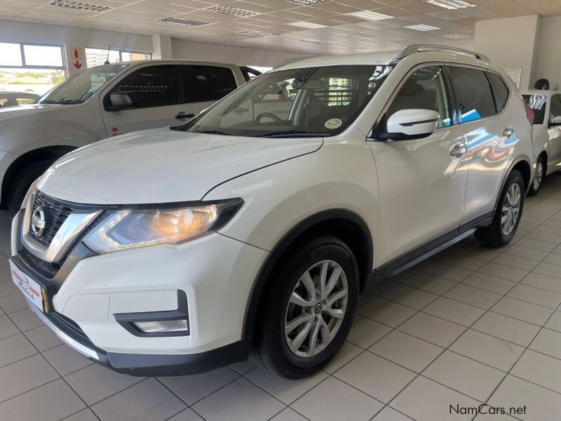 Nissan X Trail 2.5 Acenta 4x4 CVT in Namibia