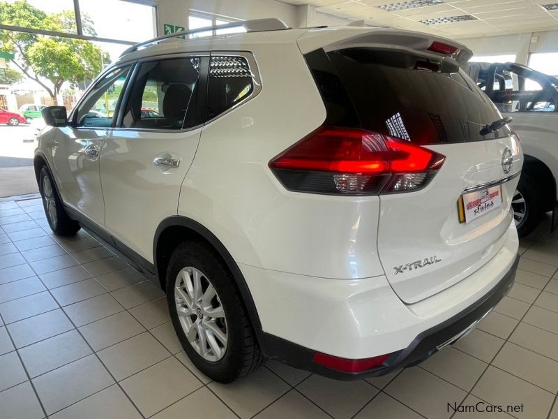 Nissan X Trail 2.5 Acenta 4x4 CVT in Namibia