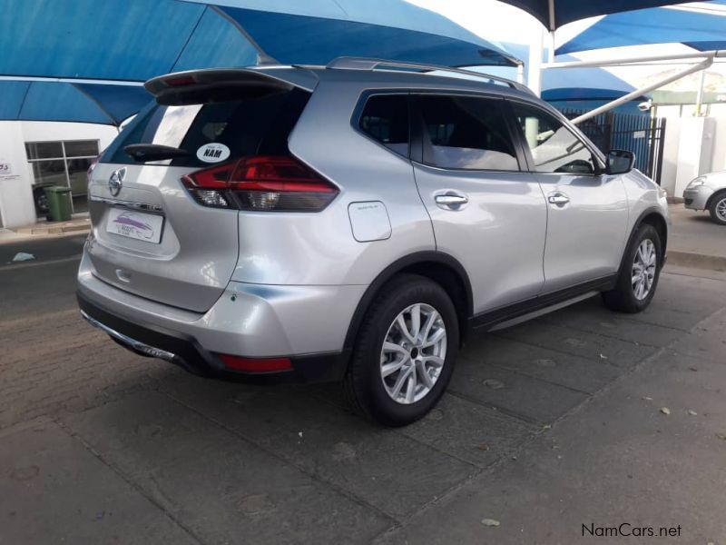 Nissan X-Trail 2.5 Acenta 4x4 CVT in Namibia