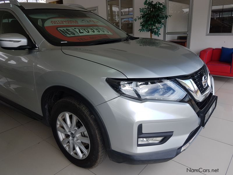 Nissan X-Trail 2.5 CVT 4x4 Acenta in Namibia