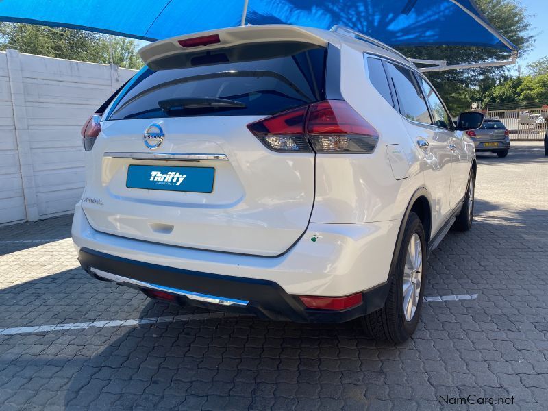 Nissan XTRAIL 2.5 ACENTA CVT 4WD in Namibia