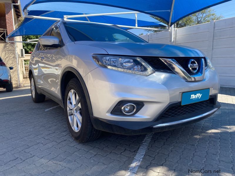 Nissan XTRAIL 2.5 ACENTA CVT4WD in Namibia