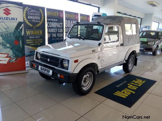 Suzuki Gypsy 1.3i 4x4 in Namibia