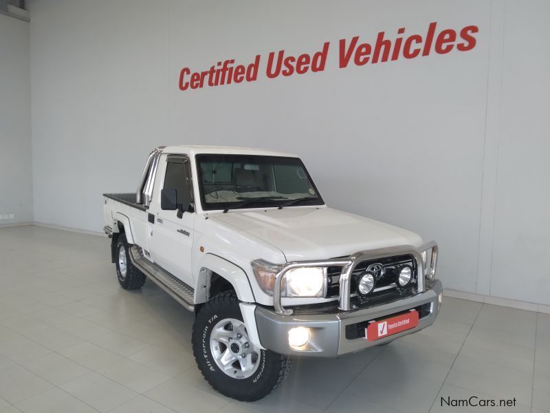 Toyota 4.0 V6 TOYOTA LAND CRUISER P/UP S/CAB in Namibia