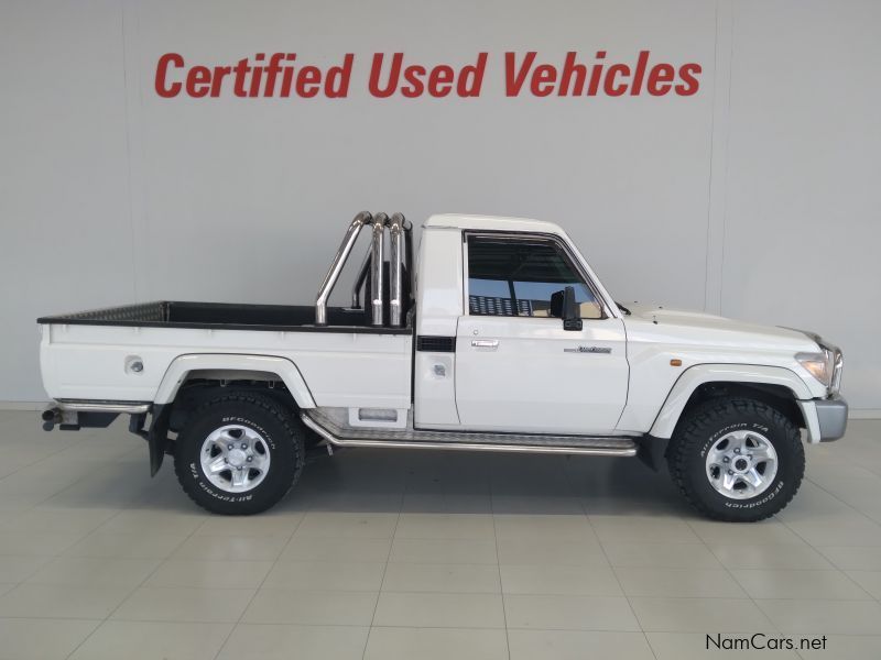 Toyota 4.0 V6 TOYOTA LAND CRUISER P/UP S/CAB in Namibia