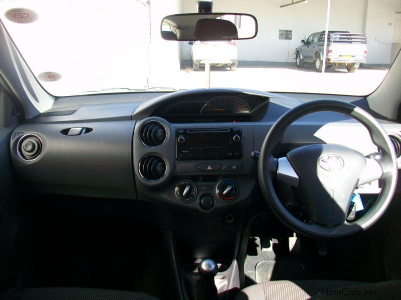 Toyota ETIOS 1,5  HB in Namibia