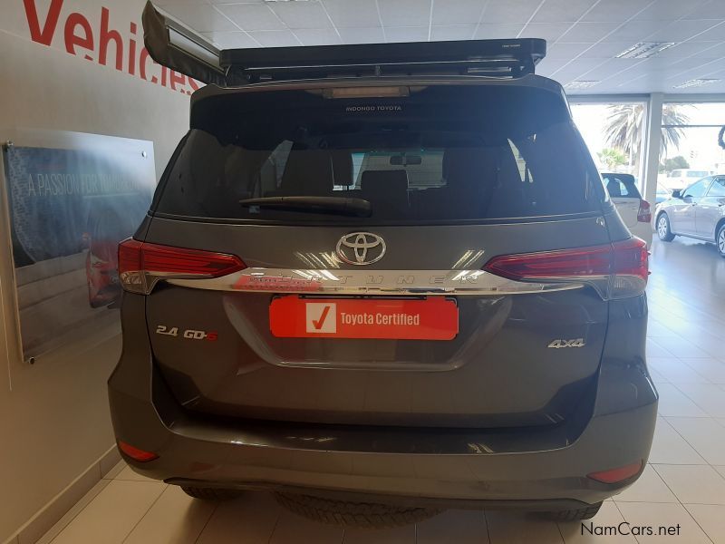 Toyota FORTUNER 2.4 4X4 A/T in Namibia