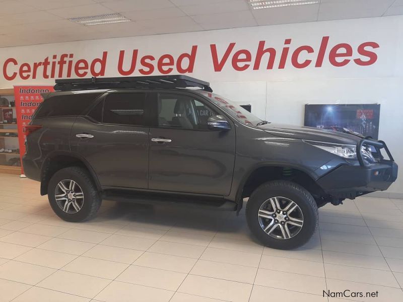 Toyota FORTUNER 2.4 4X4 A/T in Namibia