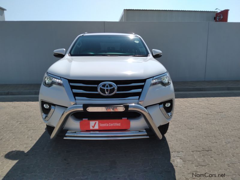 Toyota FORTUNER 4.0 V6  4X4 AT in Namibia