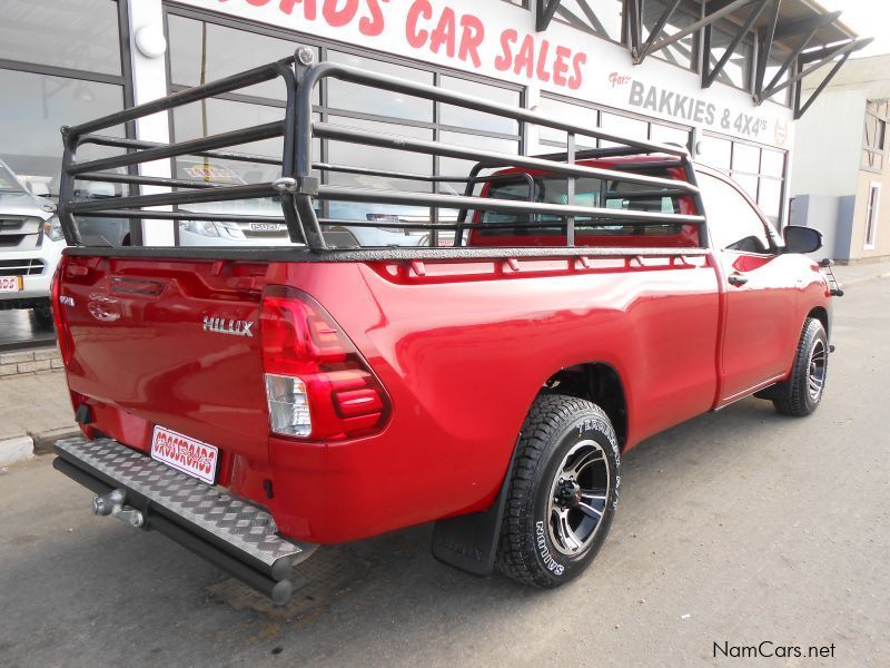 Toyota HILUX 2.4 GD S/C LWB in Namibia