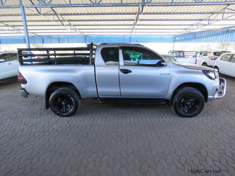 Toyota HILUX 2.4 GD6 SRX EXTRA CAB 4X2 in Namibia