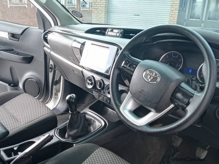 Toyota HILUX 2.4 in Namibia