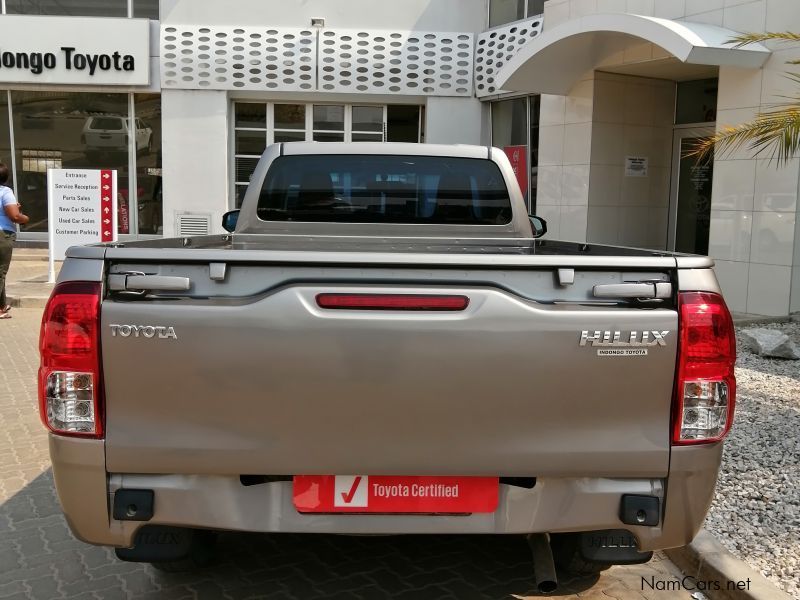 Toyota HILUX SC 2.0 VVTI A/C in Namibia
