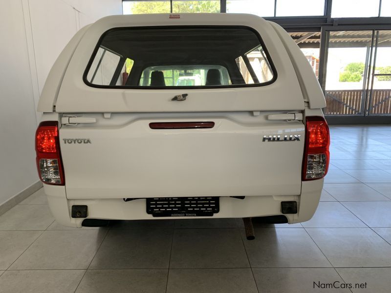 Toyota HILUX VVTI 2L in Namibia