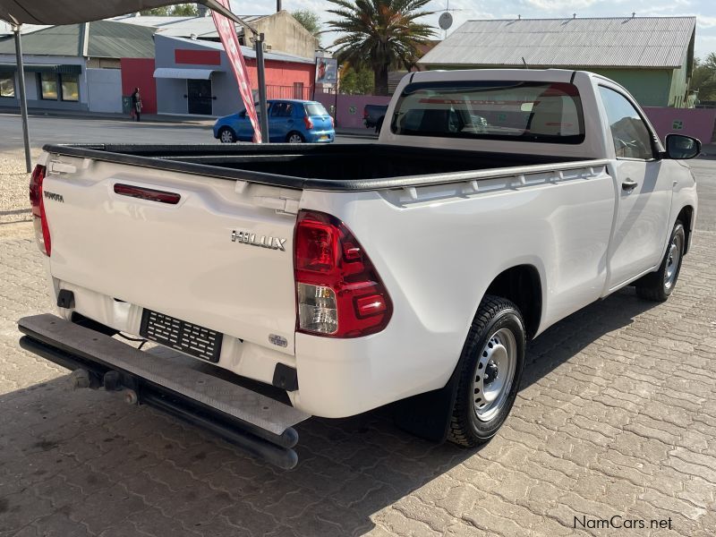 Toyota HiLUX 2.0 in Namibia