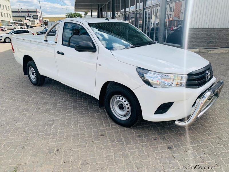 Toyota Hilux 2.0 VVT-i GD-6 in Namibia
