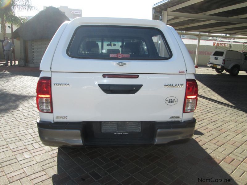 Toyota Hilux 2.4 GD-6 D/C Raider SRX in Namibia