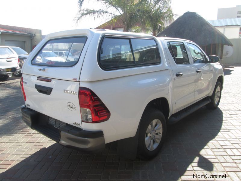 Toyota Hilux 2.4 GD-6 D/C Raider SRX in Namibia