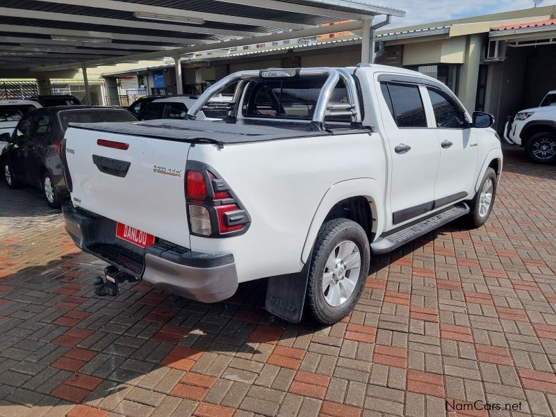 Toyota Hilux 2.4 GD-6 D/CAB A/T 4X2 in Namibia