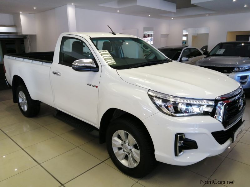 Toyota Hilux 2.8 GD-6 4x4 A/T Single Cab in Namibia