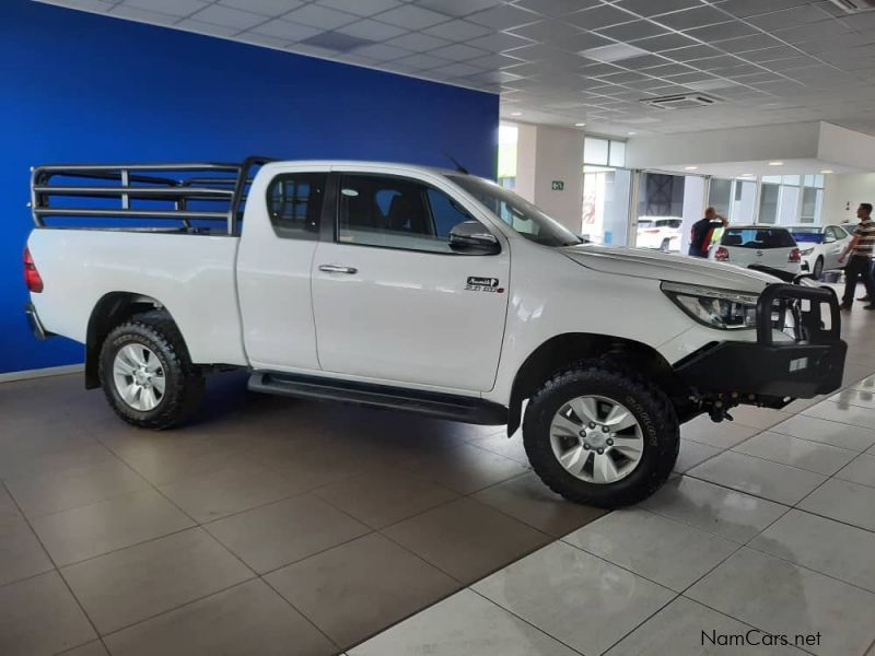 Toyota Hilux 2.8GD6 Raider E/C 4x4 A/T in Namibia