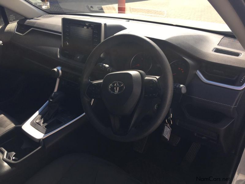 Toyota RAV4  2.0L GX CVT in Namibia