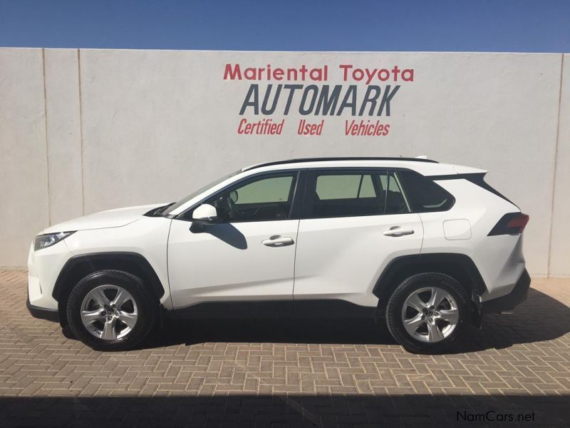 Toyota RAV4  2.0L GX CVT in Namibia